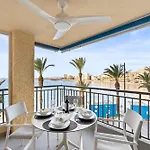 Sea View And Luxury On The 公寓