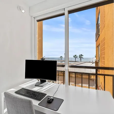 Sea View And Luxury On The شقة